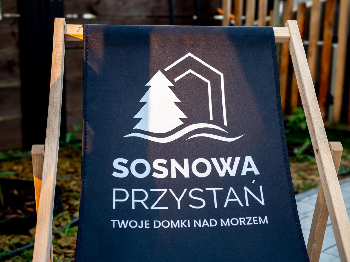 Nowoczesne Domki Sosnowa Przystan W Rozewiu Z Jacuzzi Jastrzebia Gora Luaran gambar